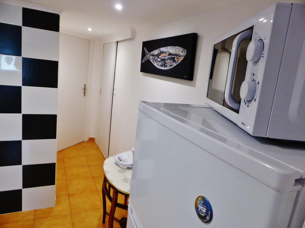 Apartamento Embaixador Mateus Appartement Lissabon Kamer foto